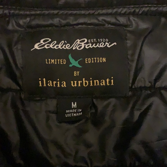 Eddie Bauer Flannel Coat Size Medium - Picture 3 of 7